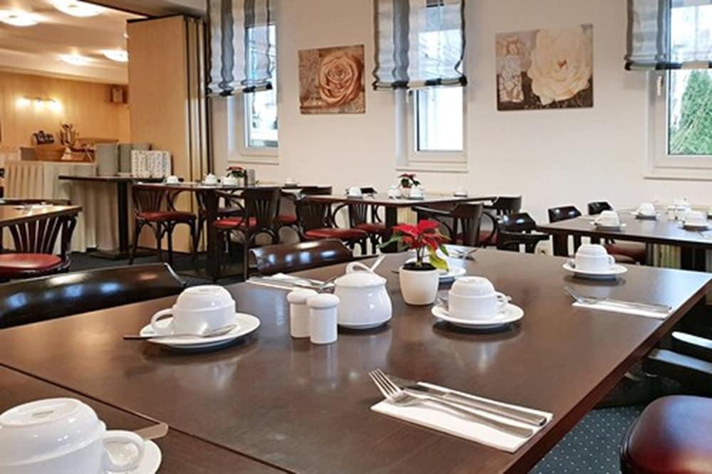 Dormero Hotel هويرسفيردا المظهر الخارجي الصورة